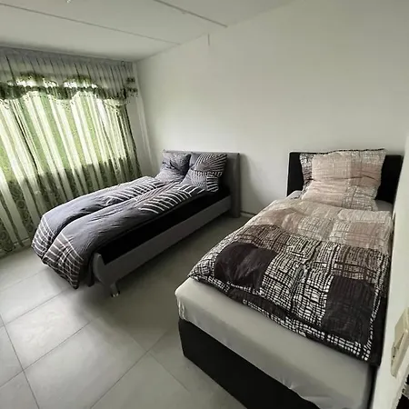 Ismail 2 Zi. Kranichstein Bed & Breakfast