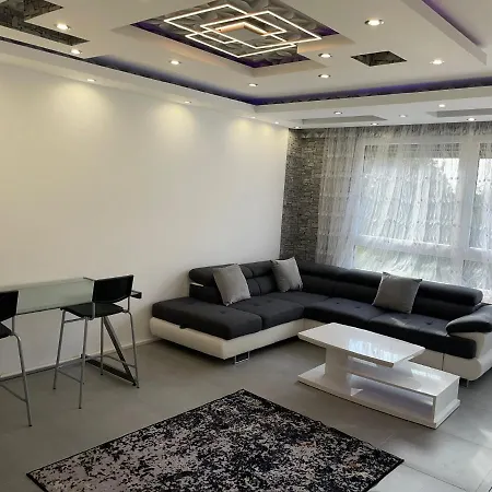 Ismail 2 Zi. Kranichstein Bed & Breakfast *