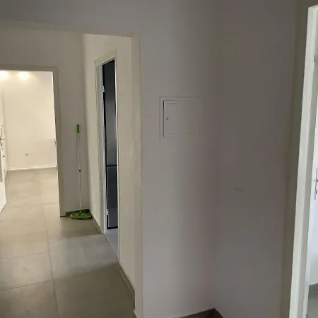 Ismail 2 Zi. Kranichstein Bed & Breakfast *