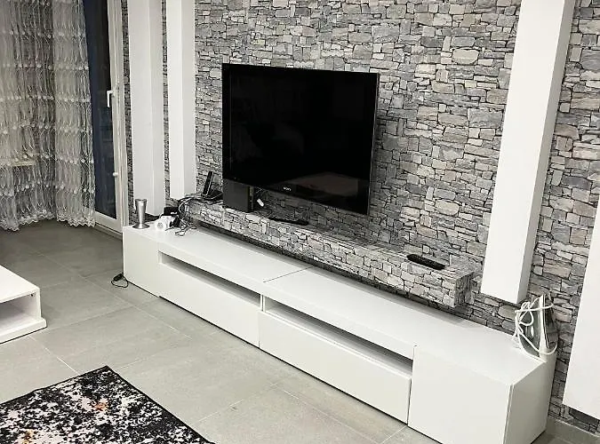 Ismail 2 Zi. Kranichstein Bed & Breakfast *